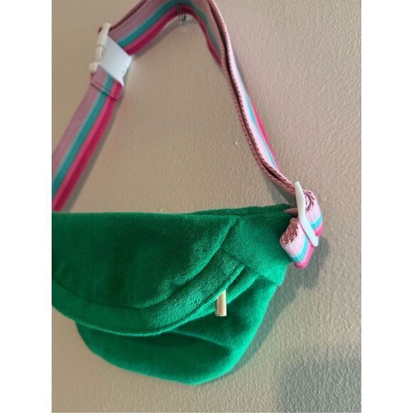 NWOT ShiraLeah Bright Green Terry 100% Cotton Belt Crossbody Bag 10"W x 6"H - Picture 3 of 7